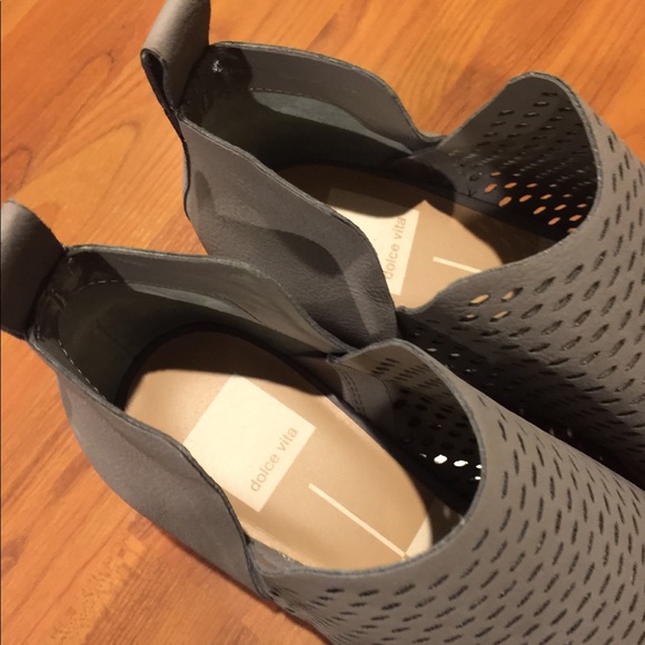 SOLD 🌈 New Dolce Vita Ankle Boots - Picture 9 of 14